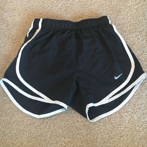 XS Nike Dri-Fit Tempo Running Shorts